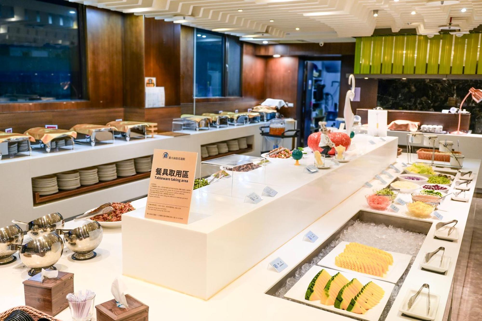 Hiyeshotel勤天商旅-花蓮館 Hualian Zewnętrze zdjęcie