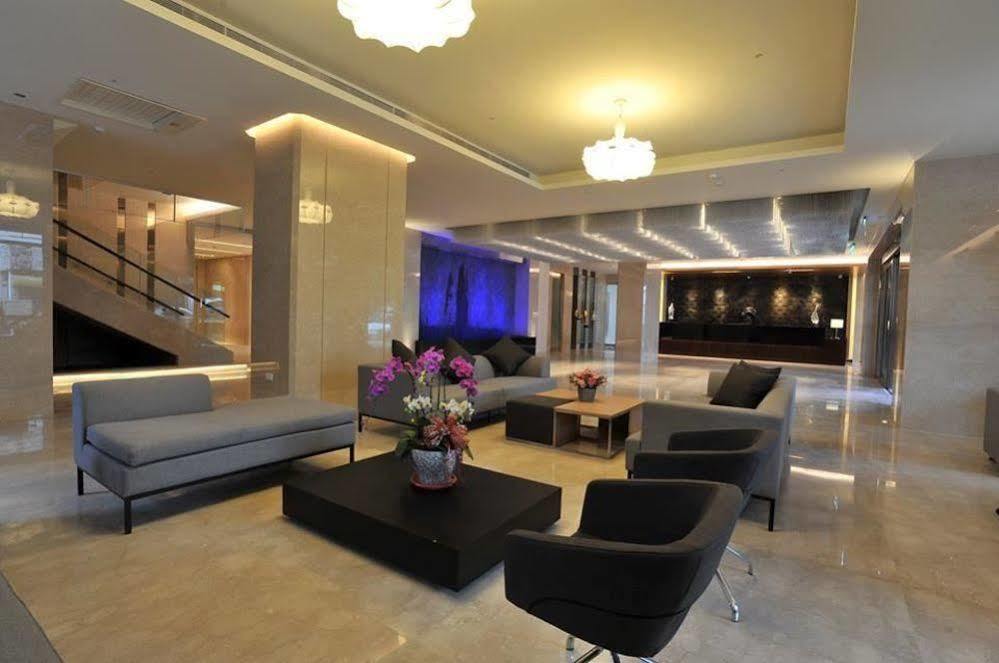 Hiyeshotel勤天商旅-花蓮館 Hualian Zewnętrze zdjęcie